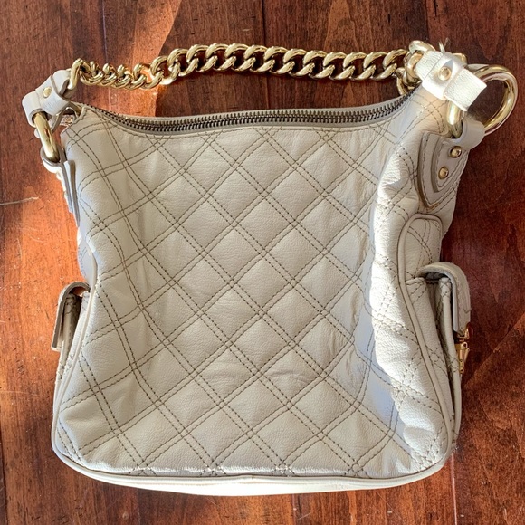 Marc Jacobs Quilted Leather Shoulder Bag - Picture 5 of 12